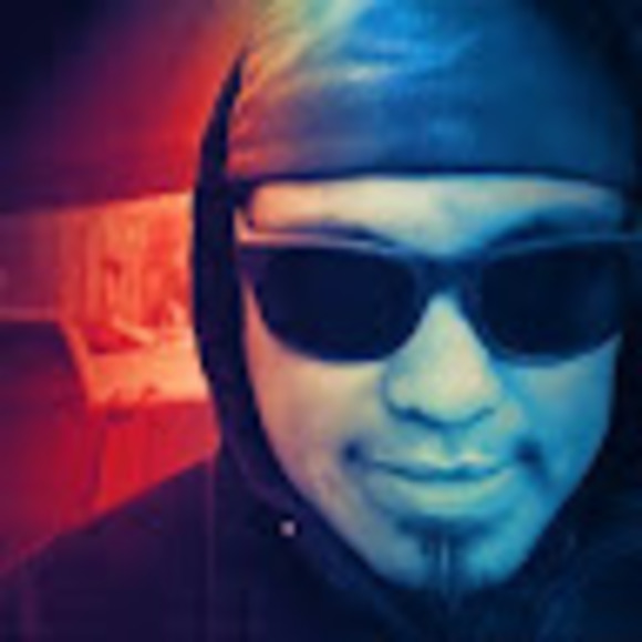 Poshmark profile picture for @nohosteve